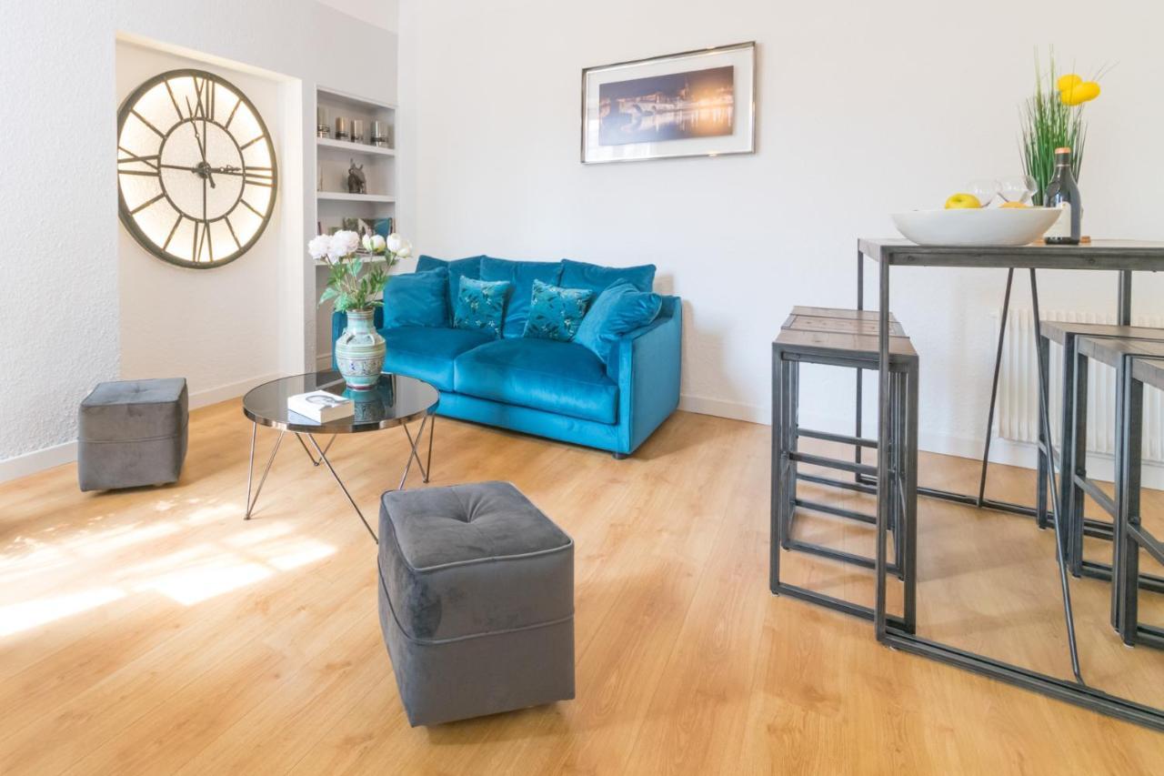 Le Palais Du Chene Noir - Hypercentre - Calme - Wifi Gratuit Apartment อาวีญง ภายนอก รูปภาพ