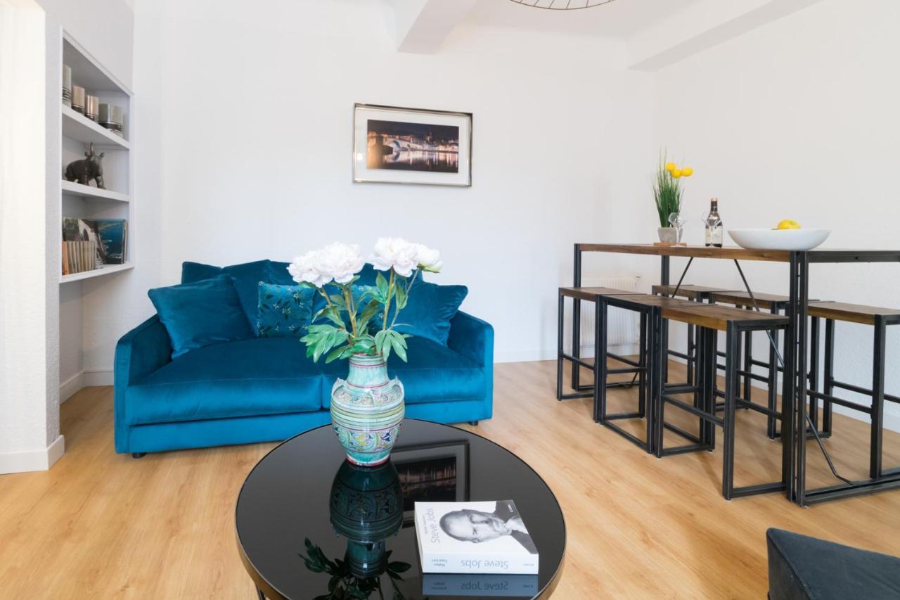 Le Palais Du Chene Noir - Hypercentre - Calme - Wifi Gratuit Apartment อาวีญง ภายนอก รูปภาพ