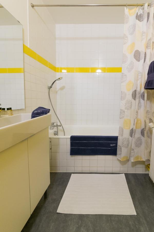 Le Palais Du Chene Noir - Hypercentre - Calme - Wifi Gratuit Apartment อาวีญง ภายนอก รูปภาพ