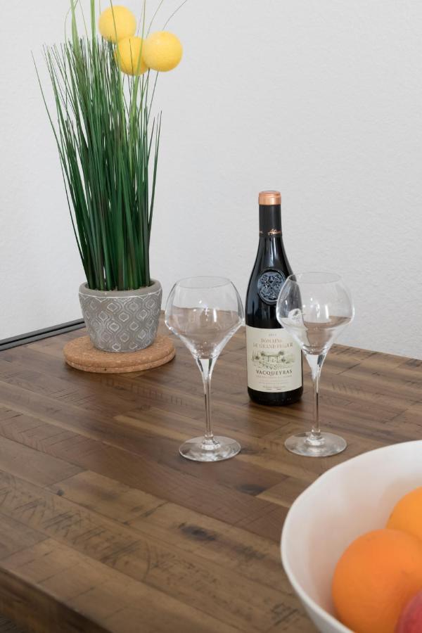 Le Palais Du Chene Noir - Hypercentre - Calme - Wifi Gratuit Apartment อาวีญง ภายนอก รูปภาพ