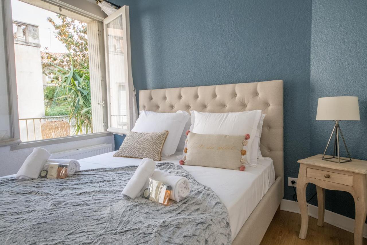 Le Palais Du Chene Noir - Hypercentre - Calme - Wifi Gratuit Apartment อาวีญง ภายนอก รูปภาพ